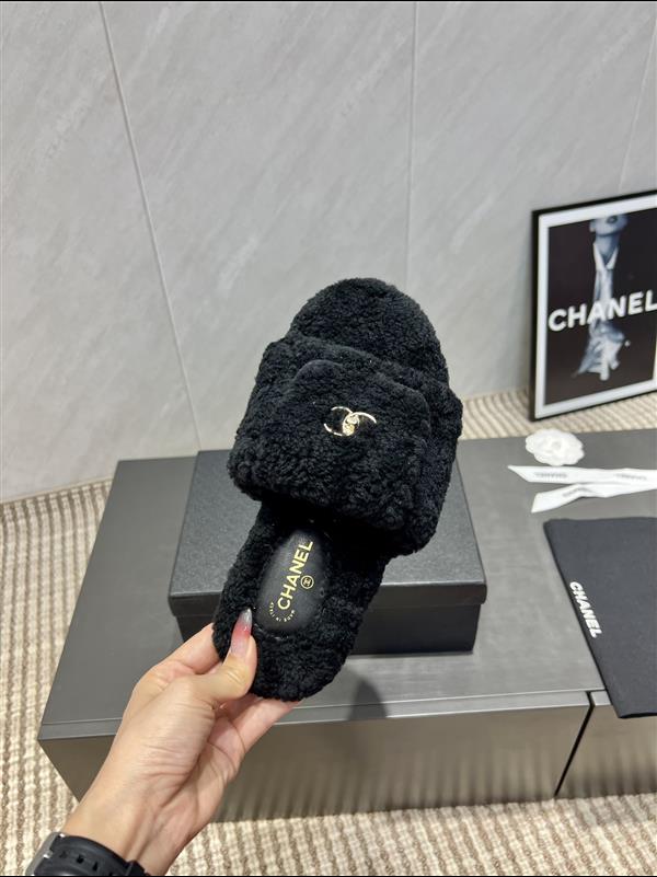 20251128184435144 240